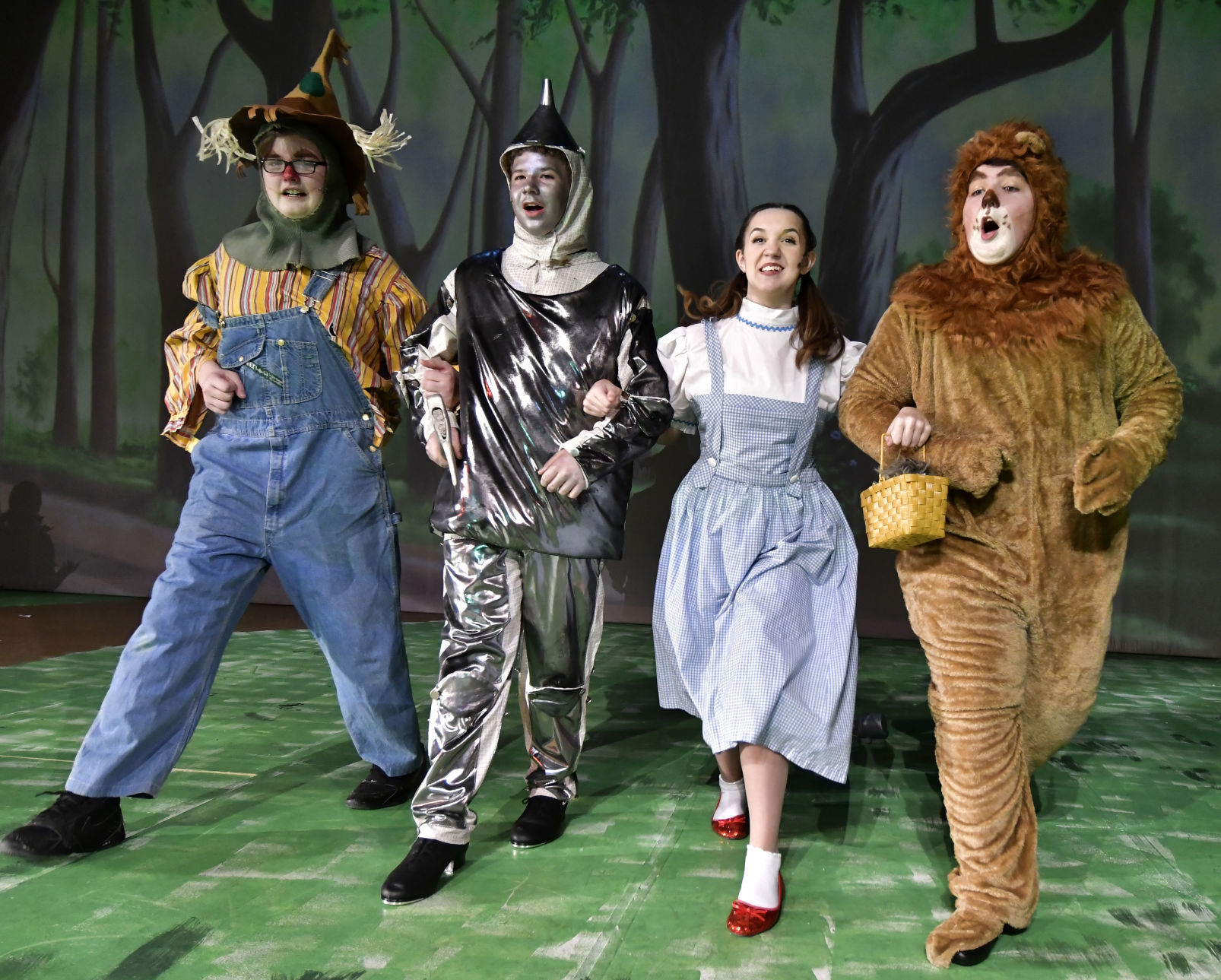 WIZARD OF OZ